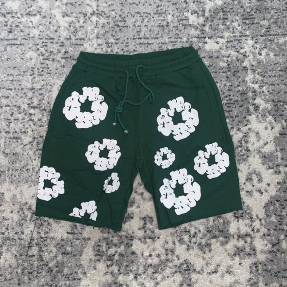 DENIM TEARS The Cotton Wreath Men’s Shorts Sizes Large, Medium, Small - Picture 1 of 2